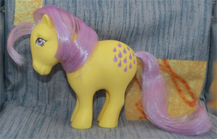 Hong Kong mit lila Symbolen