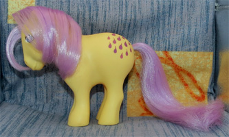 Hong Kong mit lila Symbolen