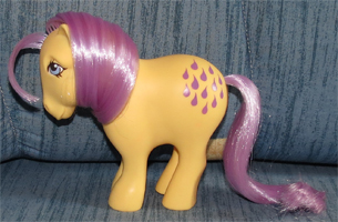 Hong Kong mit lila Symbolen