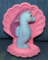 pinker Flossenaufdruck